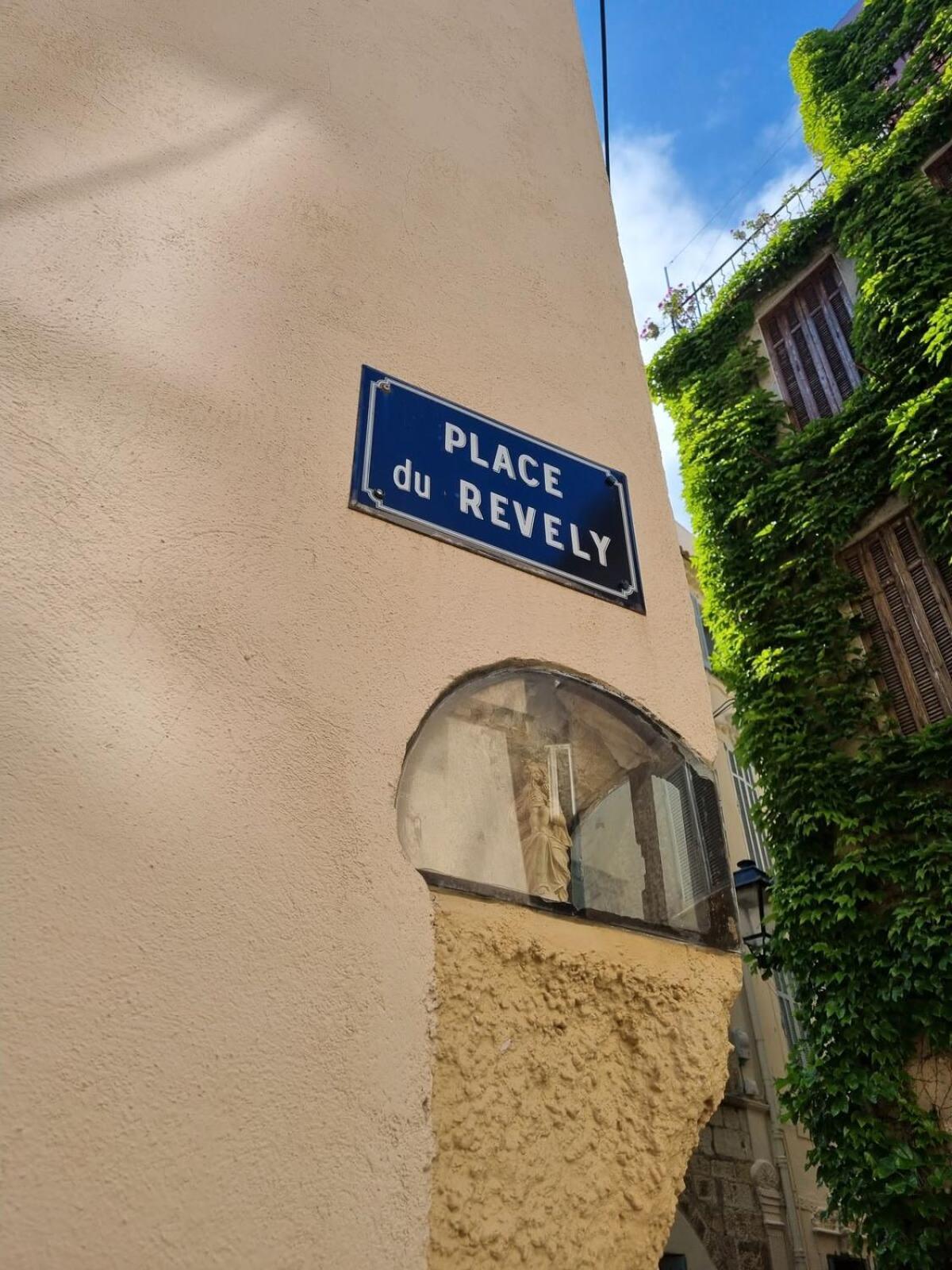 06An - Beautiful Apartment In The Heart Of Old Antibes Eksteriør bilde